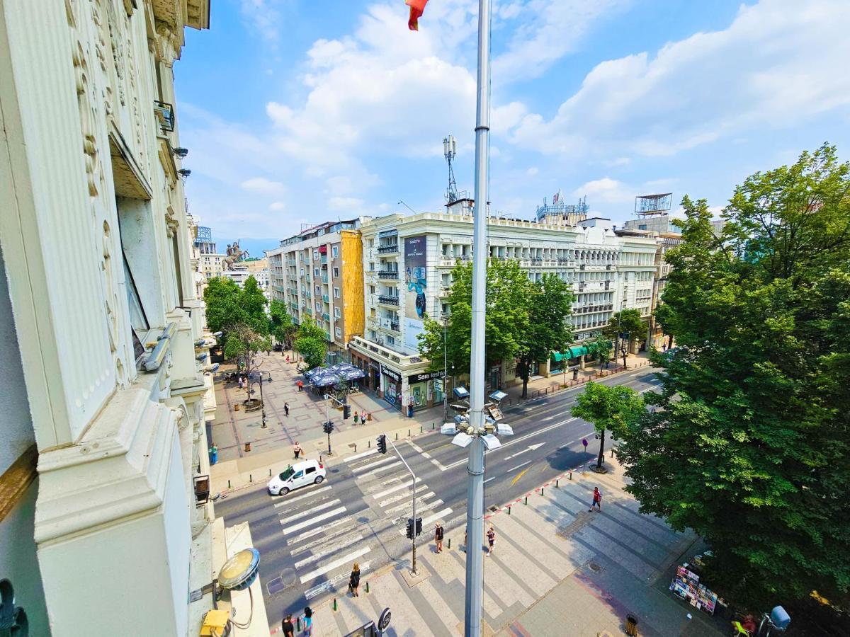 Rooftop Apartment At Mainsquare Skopje Eksteriør bilde