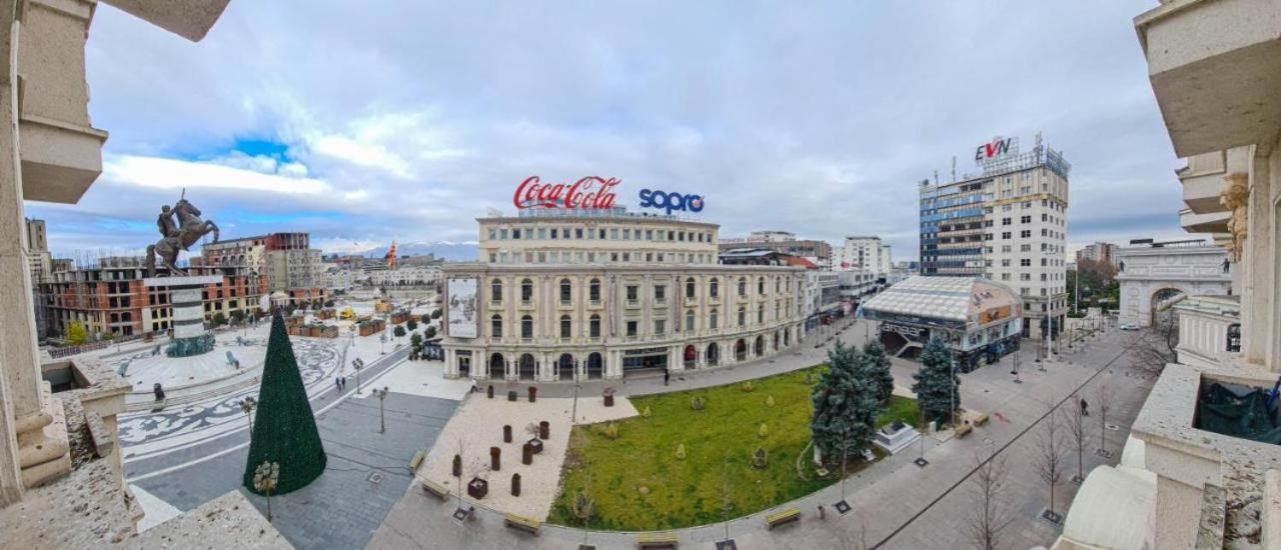 Rooftop Apartment At Mainsquare Skopje Eksteriør bilde