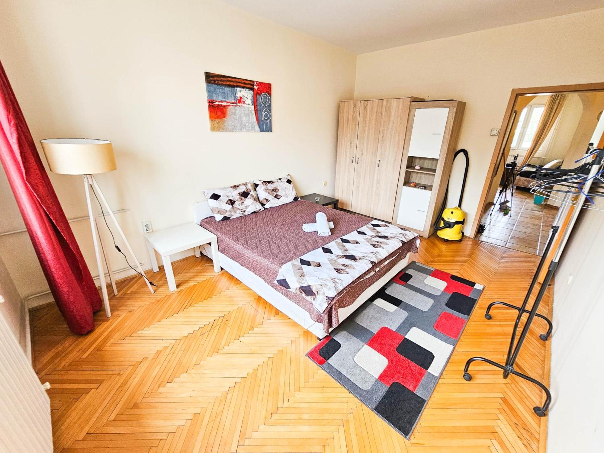 Rooftop Apartment At Mainsquare Skopje Eksteriør bilde
