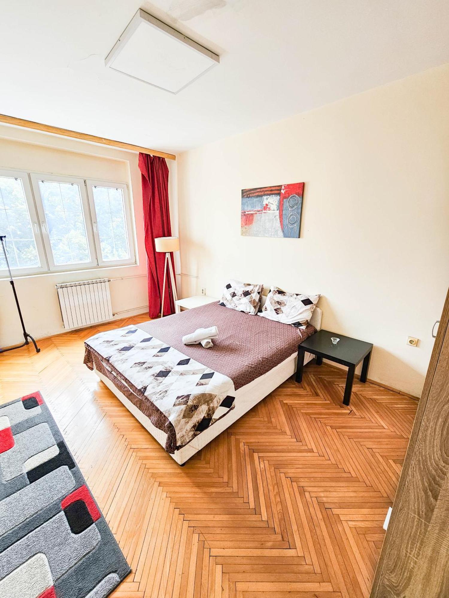 Rooftop Apartment At Mainsquare Skopje Eksteriør bilde